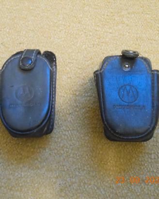 2 Custodie Pelle Motorola V50