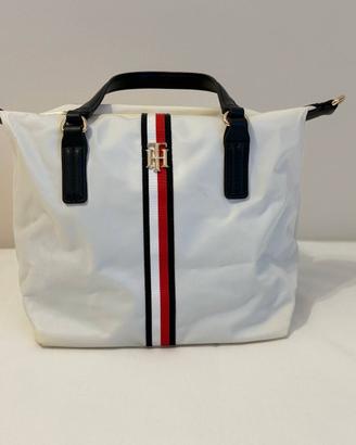 Borsa Tommy Hilfiger bianca con tracolla