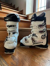 Scarponi Nordica misura 37EU