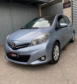 Toyota Yaris 1.3 benzina 99cv 5 porte Lounge