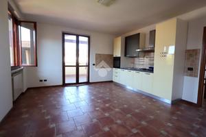 2 LOCALI A MONTIRONE