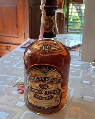  1 bottiglia Chivas Regal 