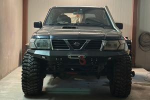Nissan Patrol GR Y61