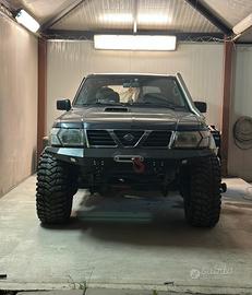 Nissan Patrol GR Y61