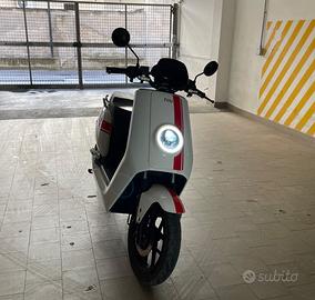 Scooter elettrico NIU NQi - GTS 2020 Perfetto