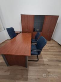 Stanza uso ufficio/studio