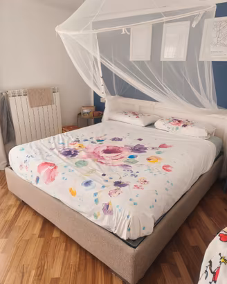 Letto matrimoniale sommier contenitore 
