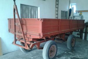 Rimorchio agricolo marca Mancini