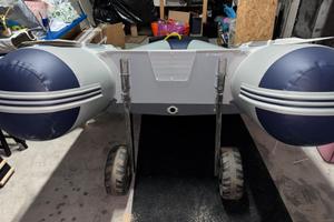 Tender orangemarine 270