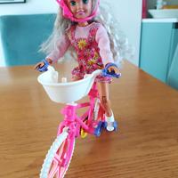  Barbie teenager in bicicletta