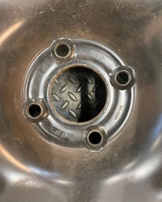 cerchi in ferro citroen peugeot