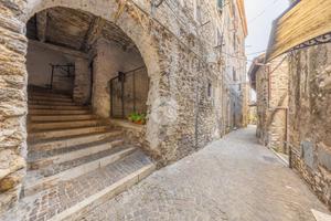 3 LOCALI A GUIDONIA MONTECELIO
