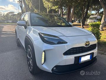 Toyota Yaris Cross 1.5 Full Hybrid LOUNGE