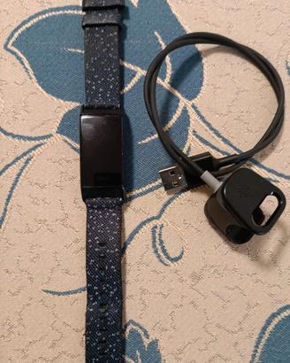 FITBIT CHARGE 4