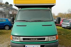 IVECO TURBO DAILY 35S11 PNEUMATICO