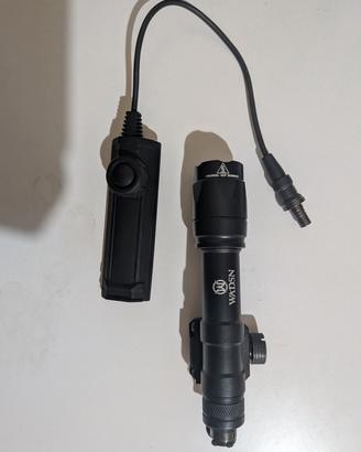 Torcia tattica WADSN