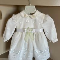Vestitino da battesimo per neonata