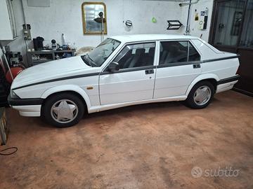Alfa romeo 75 1800 ie