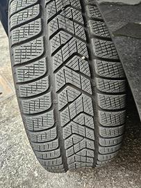 Pneumatici Pirelli 