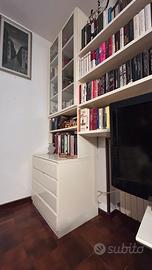 Libreria con vetrina e cassettiera + mobiletto Tv