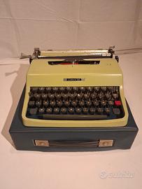 macchina da scrivere olivetti lettera  32 