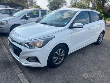 Hyundai i20 1.2 5 porte Econext Connectline gpl