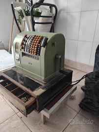 Registratore di cassa antico