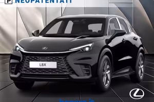 Lexus LBX 1.5 hybrid Class 2wd