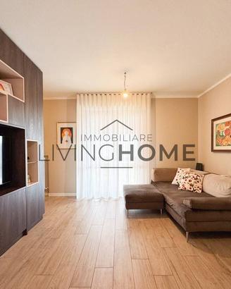 Appartamento di 107 m² con 3 locali e box auto a R