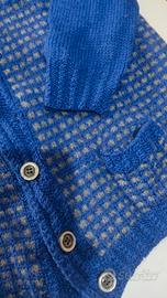 CARDIGAN IN LANA FATTO A MANO AI FERRI COLOR BLUE