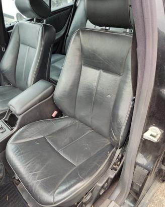 Sedile ant sx MERCEDES-BENZ CLASSE E 1997