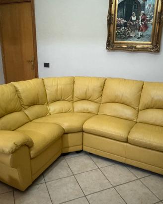Divano in vera pelle