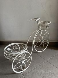 🟢 Portavasi decorativo a forma di triciclo