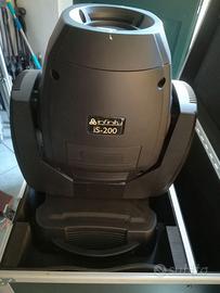 Coppia teste mobili a Led Showtec Infinity IS-200