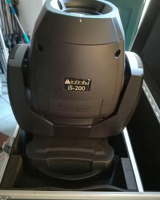 Coppia teste mobili a Led Showtec Infinity IS-200