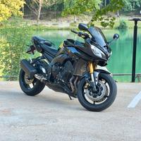 Yamaha Fazer 8