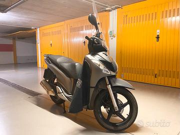 Honda Sh 125 2010 - SOLO 18.000 KM