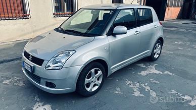 Suzuki Swift 1.3 4x4 5p. GL