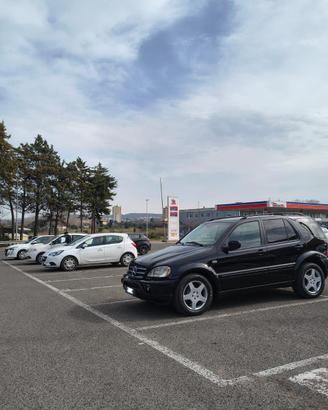 Mercedes ML55 AMG V8  ASI RIDOTTE 4x4 - Permuta