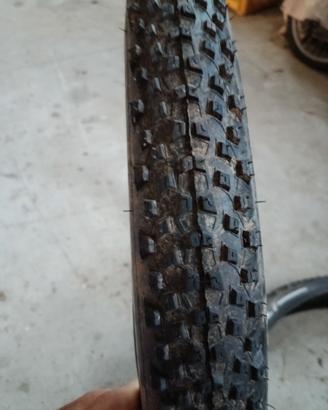 Gomme pirelli