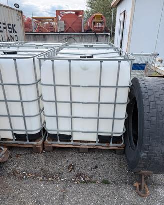 Contenitore 1000 litri acqua