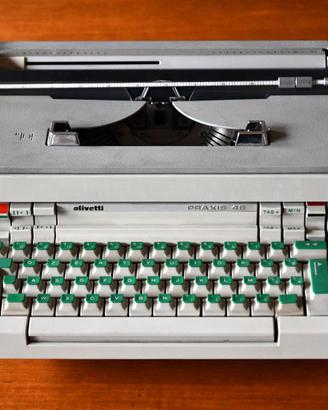 Macchina da scrivere di design Olivetti Praxis 48.