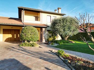 PORZIONE DI BIFAMILIARE A BREGANZE