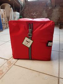 Pouf Rosso con cerniera nuovo mai usato