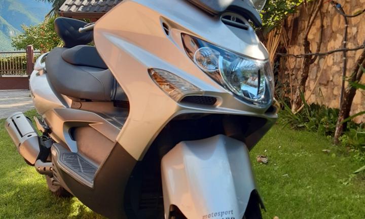 Kymco Xciting 300i - 2008