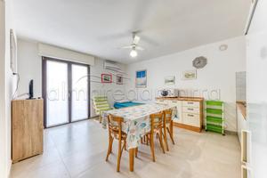 Nuova soluzione a 50 m dal mare pt