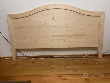 Letto Testiera in legno d’abete nuova