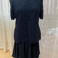 Completo elegante blu in pizzo