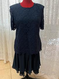 Completo elegante blu in pizzo