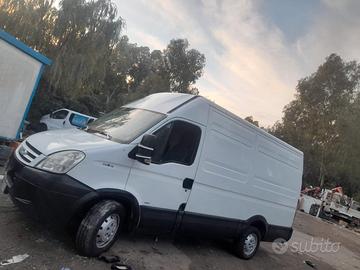 Furgone iveco daily